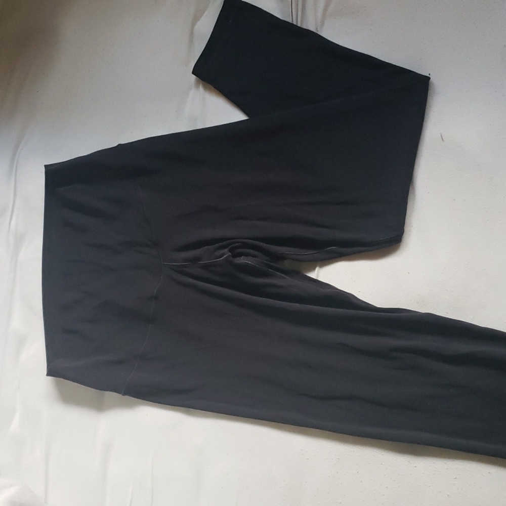 Aerie Offline Real Me High Rise 7/8 Length Short Inseam Legging